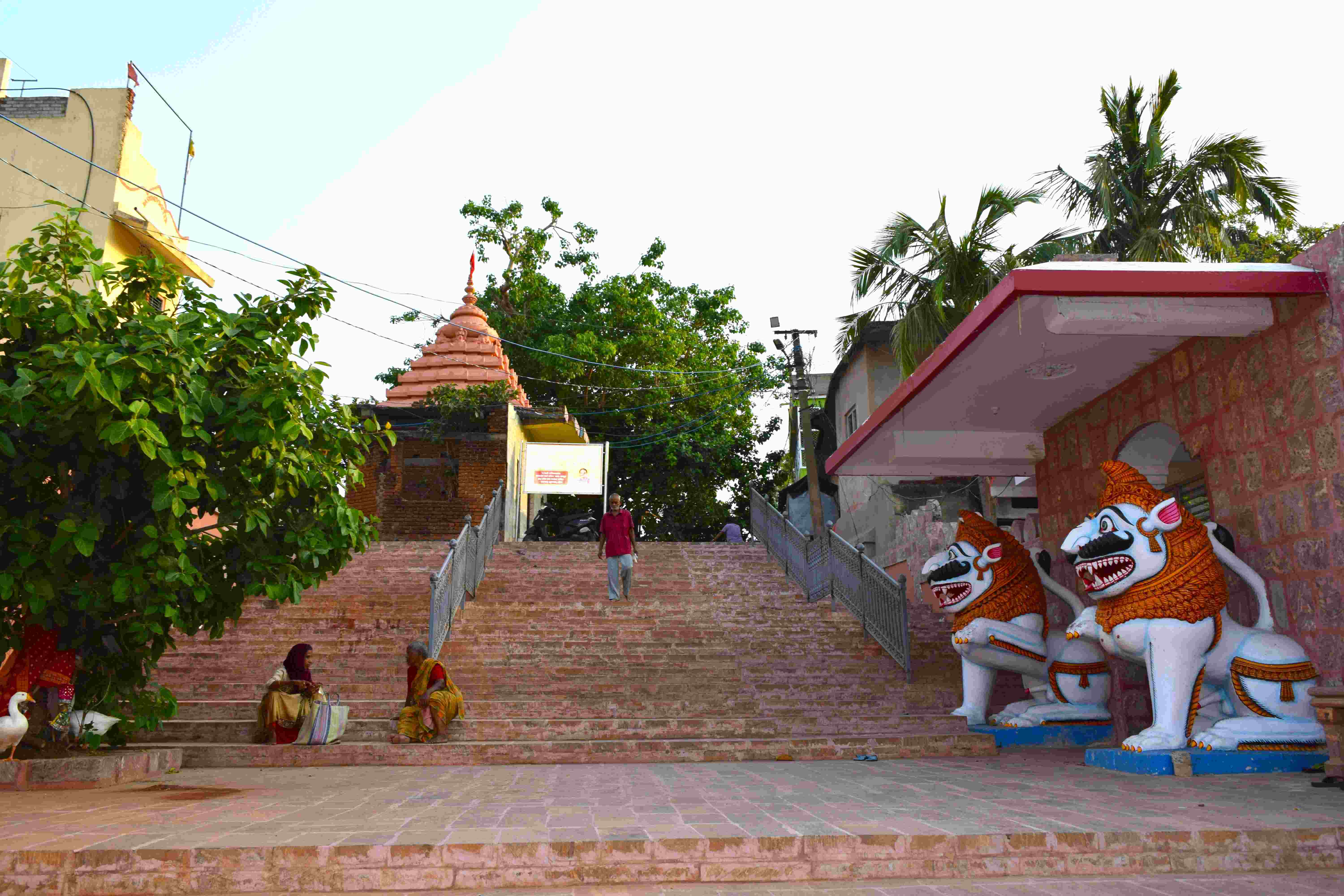 Temple Photo